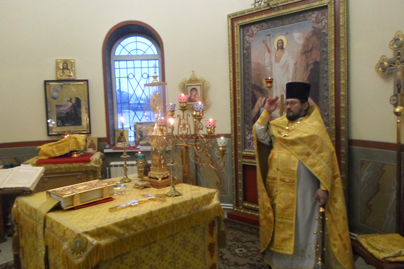 Святителю отче наш Николае, моли Бога о нас