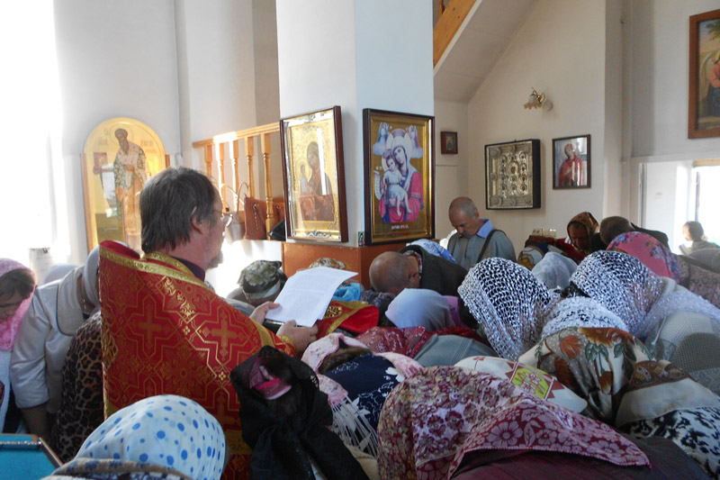 Подгоренцы молились за близких и родных, страждущих грехом винопития