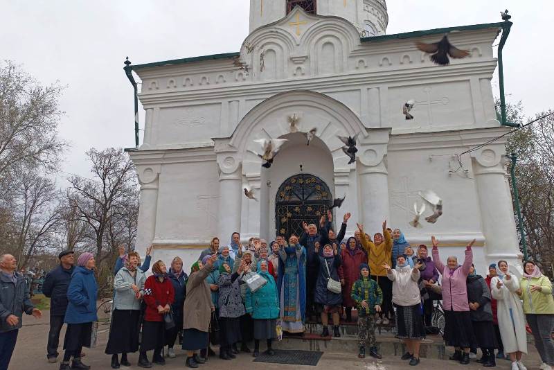 В Калаче молитвенно отметили праздник Благовещения Пресвятой Богородицы