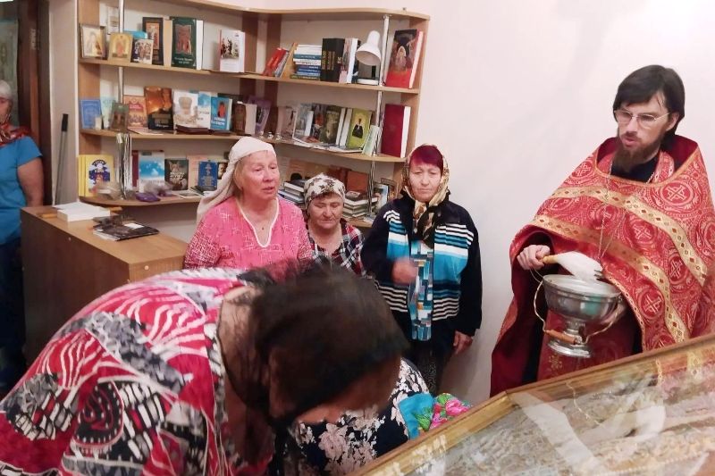 В Острогожской районной больнице состоялся молебен перед чтимой иконой Божией Матери «Дивногорская-Сицилийская»