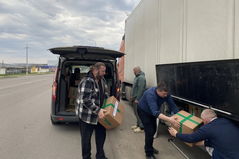 Волонтерская группа «Стерильность фронту – Острогожск» отправила очередной груз хирургических материалов в Белгород