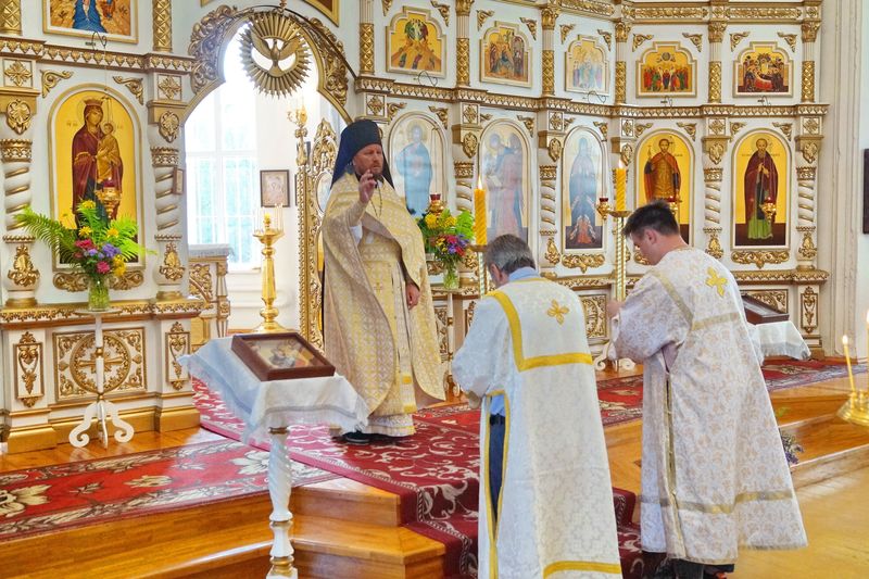 Молебен на начало учебного года в Свято-Митрофановском храме с. Верхний Мамон