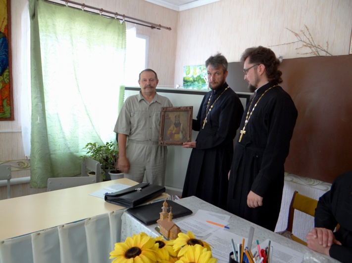 В центре святителя Тихона Задонского обсудили жизнедеятельность благочиния