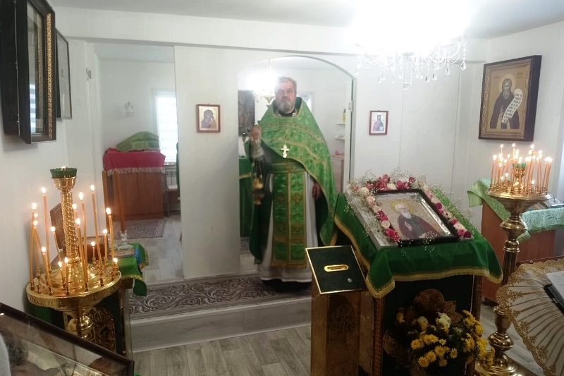 В храме преподобного Сергия Радонежского в селе Русская Буйловка Павловского благочиния отпраздновали престольный день