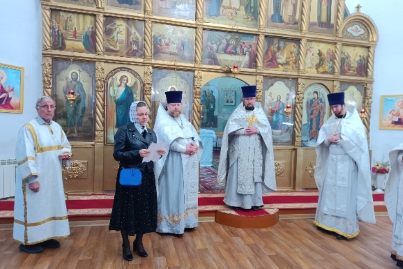 В Никольском храме села Урыв-Покровка совершено соборное богослужение в годовщину смерти приснопоминаемого иерея Михаила Порубаева