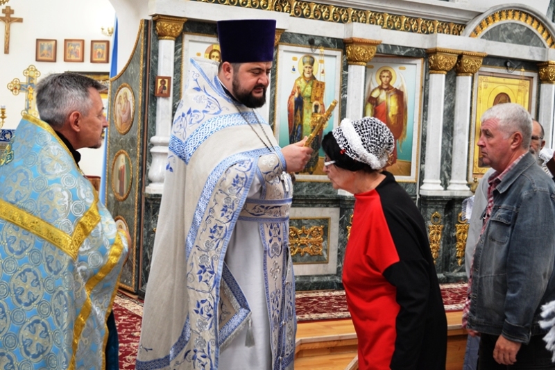 В праздник Успения Пресвятой Богородицы благочинный Павловского церковного округа совершил Божественную литургию в Казанском храме г. Павловска