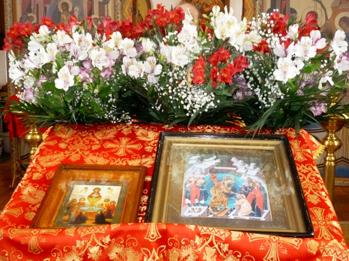 Молебен и крестный ход в день памяти образа «Живоносный источник»