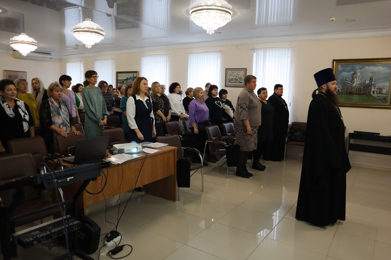 В Россошанской епархии г. Россошь состоялся семинар-практикум «Современные подходы и практики дошкольной организации в формировании духовного здоровья семьи» в рамках работы Митрофановских церковно-исторических чтений