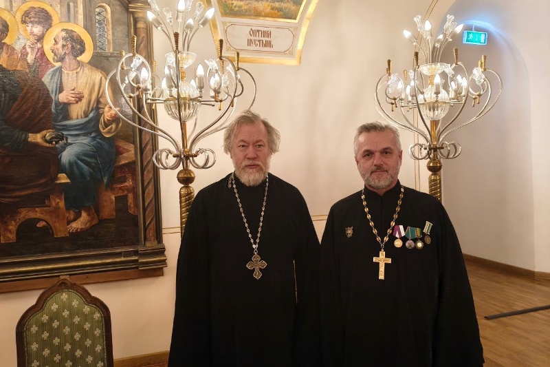 Руководителя епархиального медицинского отдела наградили за усердные труды в делах милосердия