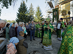 Преосвященнейший Дионисий, епископ Россошанский и Острогожский, возглавил торжества в честь 150-летия храма-колокольни Александра Невского города Россошь