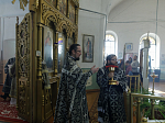 Епископ Дионисий совершил Литургию Преждеосвященных Даров в храме святителя Тихона, епископа Воронежского, Задонского чудотворца села Шубное Острогожского района