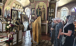 В Михайло-Архангельском храме города Острогожска и на сельских приходах встретили икону Божией Матери «Оршанская»