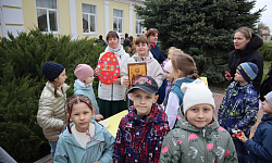 Воспитанники воскресной школы «Добро» при Ильинском кафедральном соборе приняли участие в Пасхальной игре‑путешествии