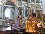 Епископ Россошанский и Острогожский Дионисий совершил Литургию в храме святых апостолов Петра и Павла с. Репьевка