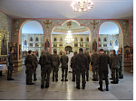 В военной части Острогожска было совершено молебное пение и славление празднику Рождества Христова