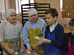 Воспитанники воскресной группы при Петропавловском храме приняли участие в мастер-классе по изготовлению жаворонков