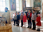 В Богучаре в храме святого мученика Иоанна Воина прошел молебен на начало учебного года для воспитанников Воскресной школы