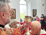 Праздничное Пасхальное богослужение в Успенском храме села Старая Калитва