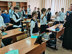 Священнослужитель посетил СОШ № 25 г. Россоши