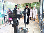Духовенство Острогожского благочиния совершило панихиду на могиле почитаемого в народе старца Иоанна, (инока Лаврентия)