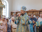 Епископ Дионисий 21 июля, в день празднования Казанской иконы Божией Матери, совершил Божественную литургию в Казанском храме пгт Каменка, центре Каменского благочиния