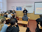 Священник провёл миссионерскую беседу со студентами
