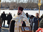 В городе Павловске освятили воду в Крещенской купели на реке Дон
