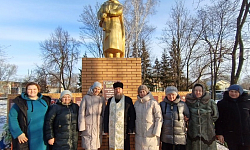 В Ольховатском районе прошли торжественные митинги, посвященные 83-й годовщине освобождения ольховатской земли от немецко-фашистских захватчиков