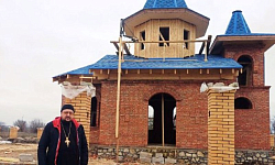 В селе Новобогородицкое Петропавловского района завершается строительство храма в честь Покрова Пресвятой Богородицы