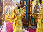 Торжественное соборное богослужение в праздник Собора Воронежских святых было совершено в Благовещенском кафедральном соборе города Воронежа