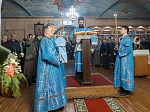 Архипастырь возглавил торжественное Богослужение в храме Покрова Пресвятой Богородицы города Павловска