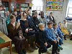 День отца в Казанском храме поселка Каменка: Божественная литургия и праздничный концерт