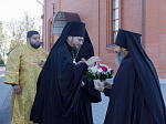 В Неделю 19-ю по Пятидесятнице епископ Дионисий совершил Божественную литургию в Воскресенском соборе Белогорского мужского монастыря