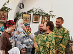 Приходы Павловского благочиния отметили День Святой Троицы праздничным богослужением