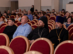 Правящий архиерей принял участие в пасхальной концертной программе в РДК «Юбилейный» г. Богучар