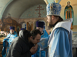 Архипастырь возглавил торжественное Богослужение в храме Покрова Пресвятой Богородицы города Павловска