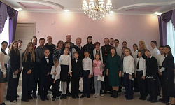 В Духовно-просветительском центре святителя Тихона Задонского города Острогожска торжественно отметили День отца