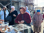 Приходской актив храма Вознесения Господня в Калаче провел благотворительную ярмарку в поддержку ремонта храма