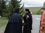 Преосвященнейший епископ Дионисий совершил Божественную литургию в Костомаровском монастыре