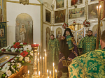 Преосвященнейший Дионисий, епископ Россошанский и Острогожский, возглавил торжества в честь 150-летия храма-колокольни Александра Невского города Россошь