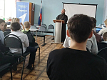 Слово пастыря: священник провел беседу о Рождестве и Крещении в Мужичанской СОШ Воробьевского района