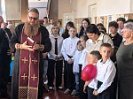 В День знаний совершины праздничные молебны в селе Юдино и Белогорье