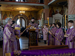 В Неделю Торжества Православия Преосвященнейший епископ Дионисий совершил Литургию в Ильинском кафедральном соборе
