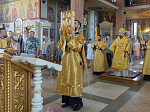 Правящий Архиерей совершил Божественную литургию в Свято-Ильинском кафедральном соборе города Россоши