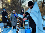 Праздничные богослужения и чин Великого освящения воды на источниках в Верхнемамонском районе
