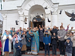 В храме Александра Невского города Калач молитвенно отметили праздник Благовещения Пресвятой Богородицы