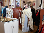 В Троицком храме почтили память усоп­ших, по­стра­дав­ших в годину гонений за ве­ру Хри­сто­ву