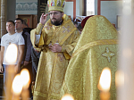 В Неделю 16-ю по Пятидесятнице епископ Дионисий возглавил воскресное богослужение в Свято-Ильинском кафедральном соборе города Россошь