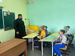 В школе молодого алтарника при Свято-Ильинском кафедральном соборе города Россоши прошло занятие, посвященное проскомидии