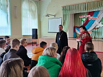 Настоятель Преображенского храма посетил школу №2 города Острогожска